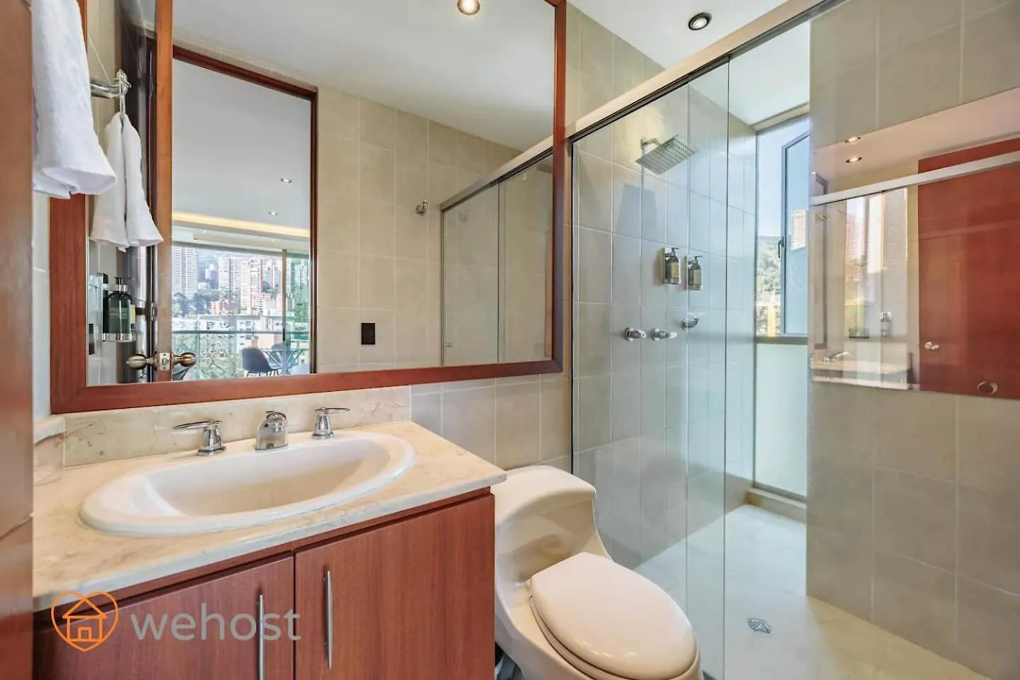 Lejlighed Elegant High Floor 1 Bedroom With Gym & Pool 1202 Medellín